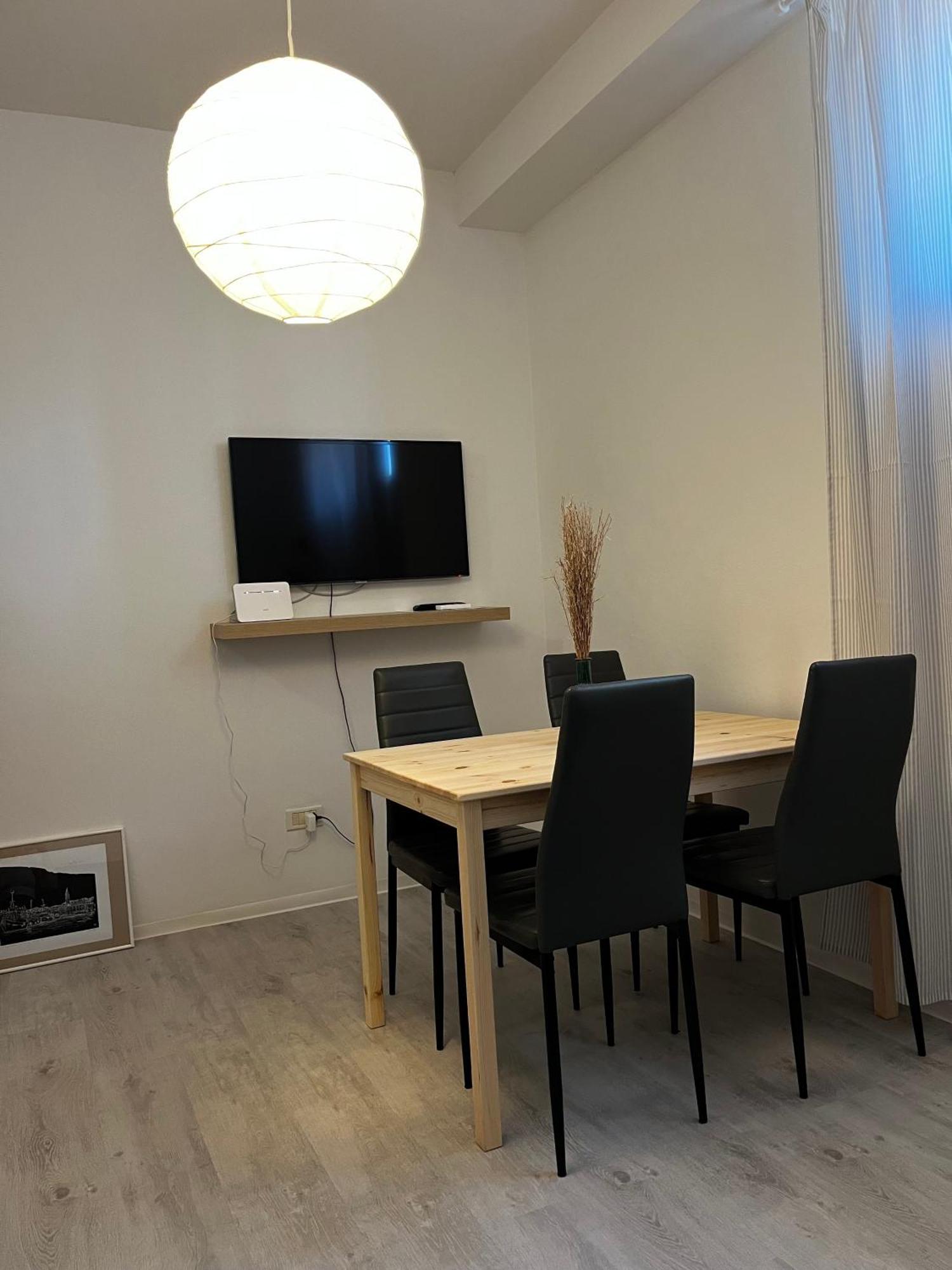 Apartma Sunny Apartment Izola Bagian luar foto